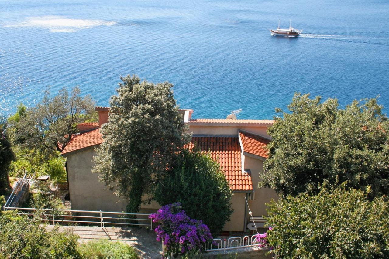 Apartments By The Sea Stanici, Omis - 1028 Tice Buitenkant foto